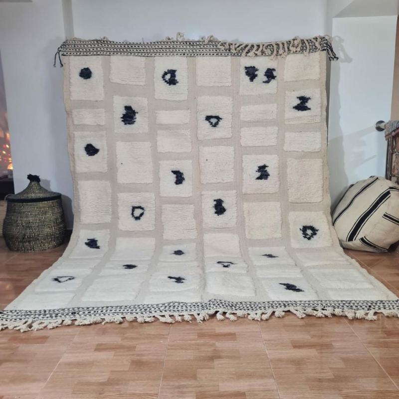 White Burhan Marokkaans handgemaakt tapijt